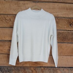 White Knit Sweater Sz PL